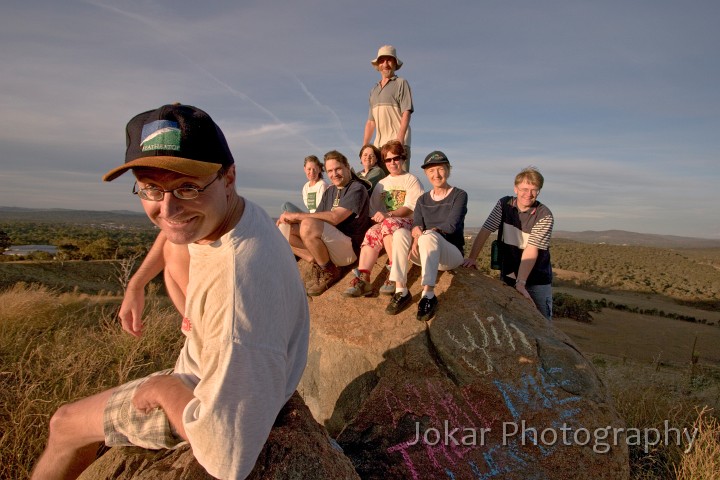 Mt Painter_021.jpg - The walkers, Mount Painter, Canberra